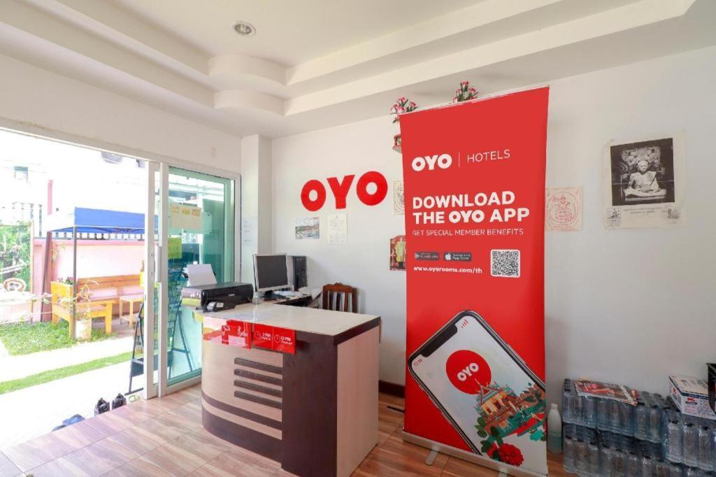 OYO 799 Pudsadee Hotel Chiang Mai Buitenkant foto